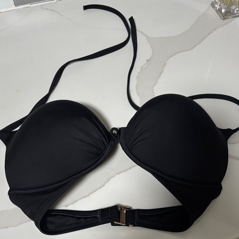 VS Bombshell bikini top